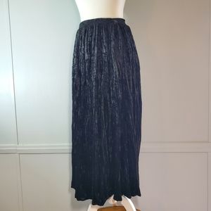 Vintage 90's Velvet Whimsical Grunge Full Black Skirt